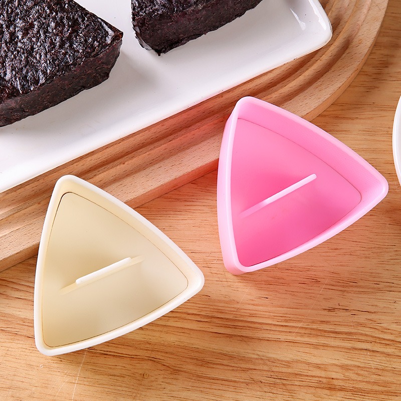 Форма для онигири в виде треуг – обзор и цена Rice Ball Mold